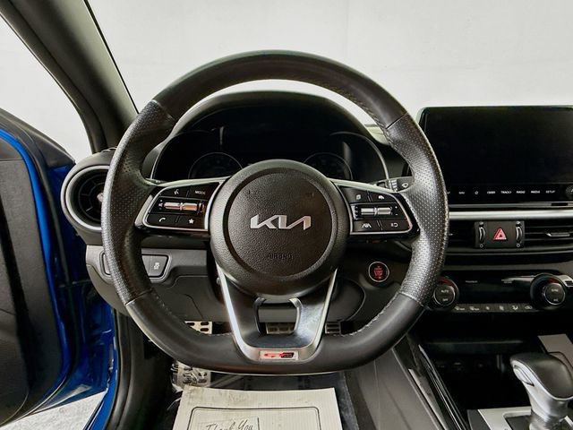 Used 2023 Kia Forte GT-Line image 11