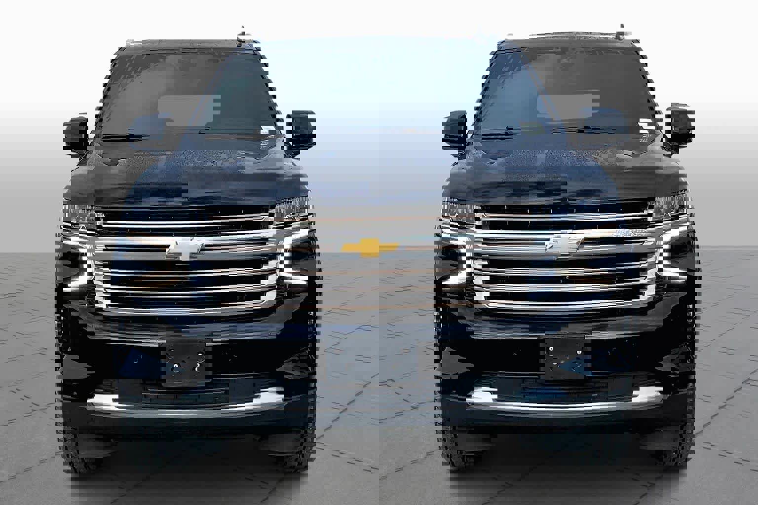 Used 2021 Chevrolet Suburban High Country image 6