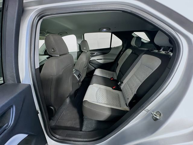 Used 2022 Chevrolet Equinox LT image 32
