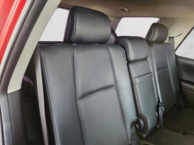 Used 2021 Toyota 4Runner Limited AWD/4WD image 12