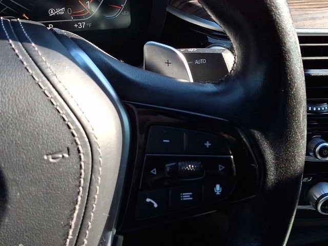 Used 2021 BMW 530i xDrive w/ Premium Package image 24