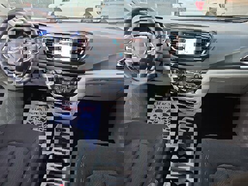 Used 2023 Chrysler Voyager LX image 10