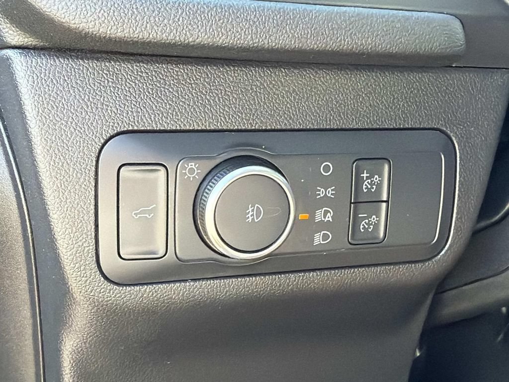 Certified 2022 Ford Escape SEL w/ Technology Package FWD image 25
