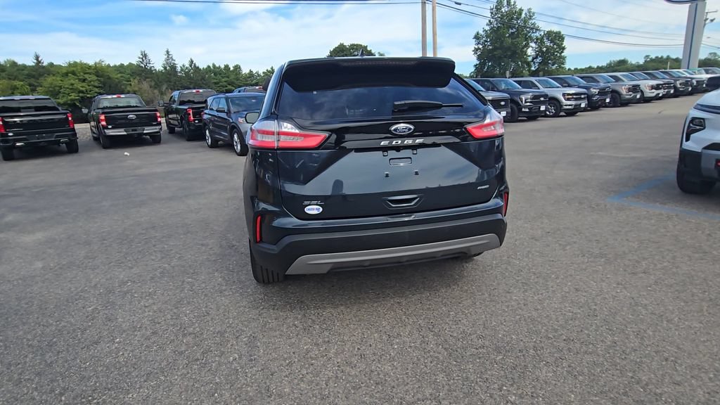 Certified 2024 Ford Edge SEL w/ Convenience Package AWD/4WD image 18