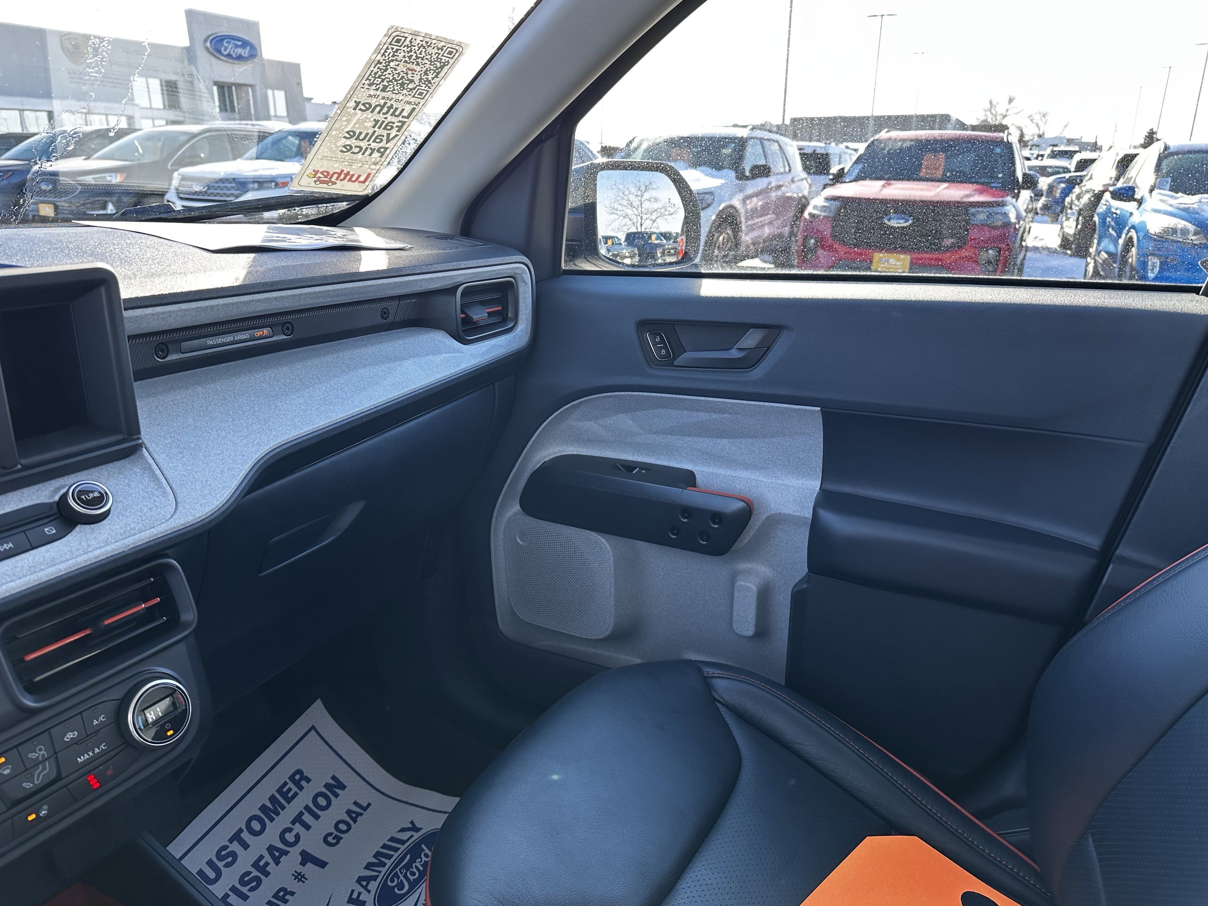 Certified 2022 Ford Maverick XLT w/ Equipment Group 300A Standard image 12