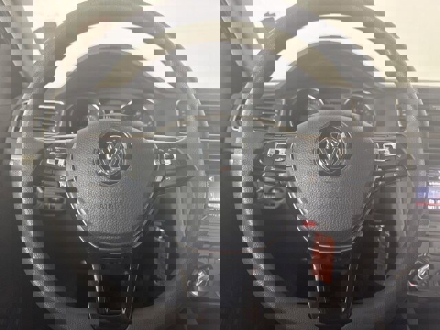 Used 2017 Volkswagen Jetta S image 17