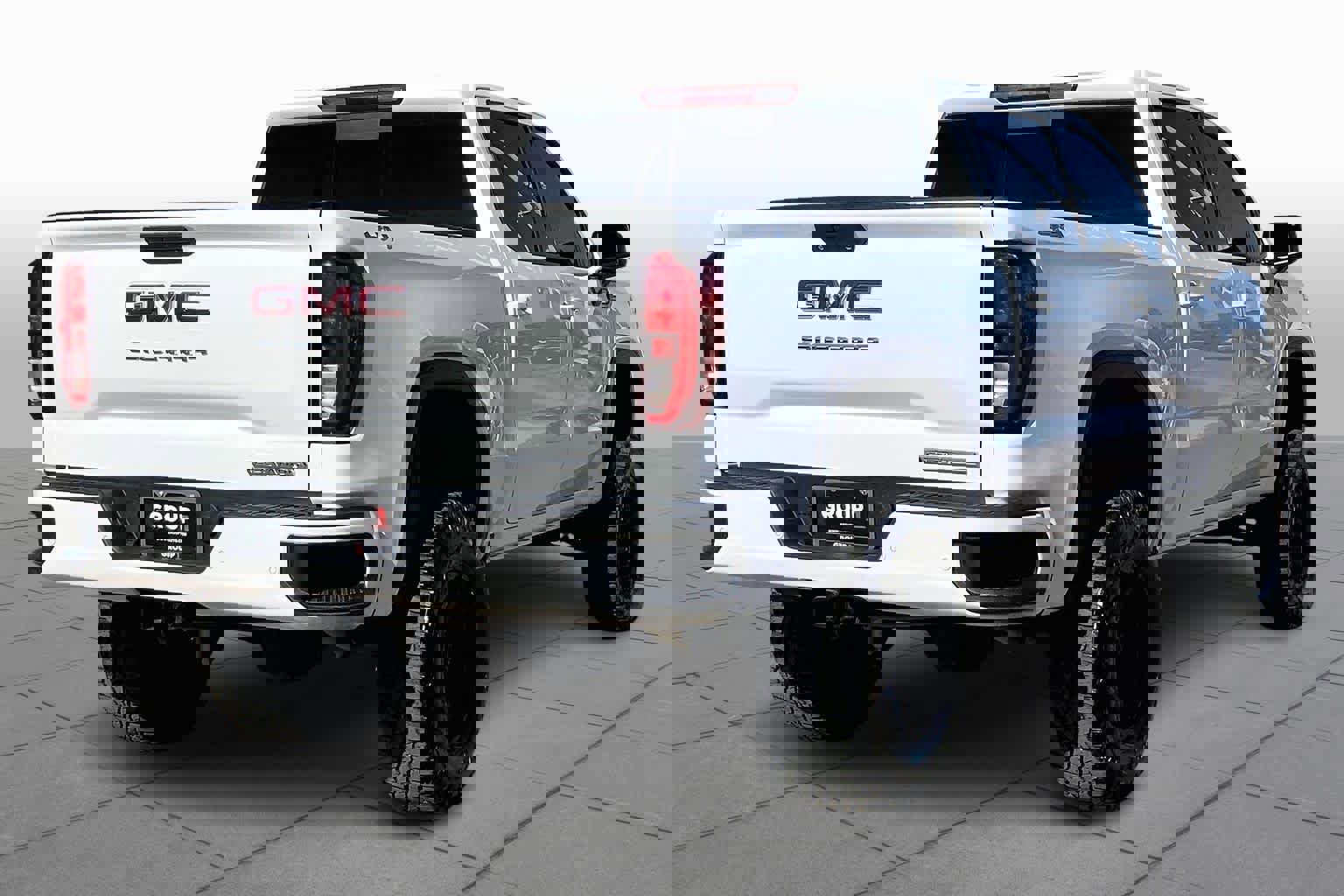 Used 2020 GMC Sierra 1500 Elevation w/ Elevation Value Package image 12