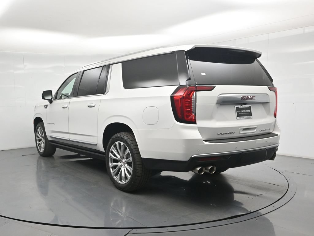 Used 2023 GMC Yukon XL Denali AWD/4WD image 27