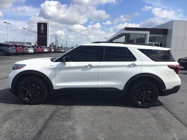 Certified 2024 Ford Explorer ST-Line w/ Class IV Trailer Tow Package AWD/4WD image 6