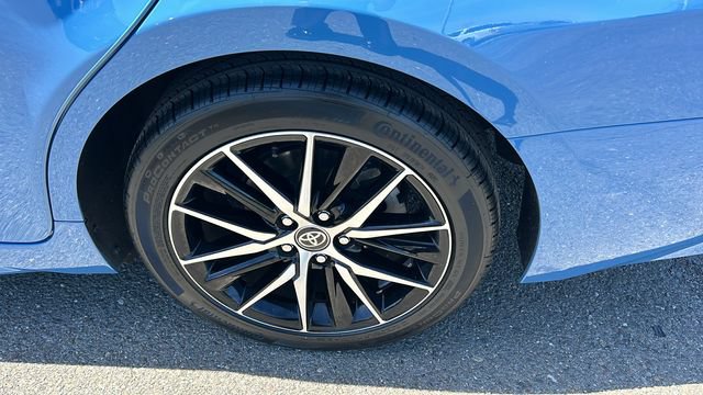 Used 2024 Toyota Camry SE FWD image 6