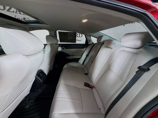 Used 2018 Honda Accord Touring image 29
