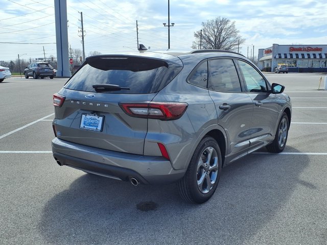 Certified 2024 Ford Escape ST-Line w/ Tech Pack #1 FWD image 5