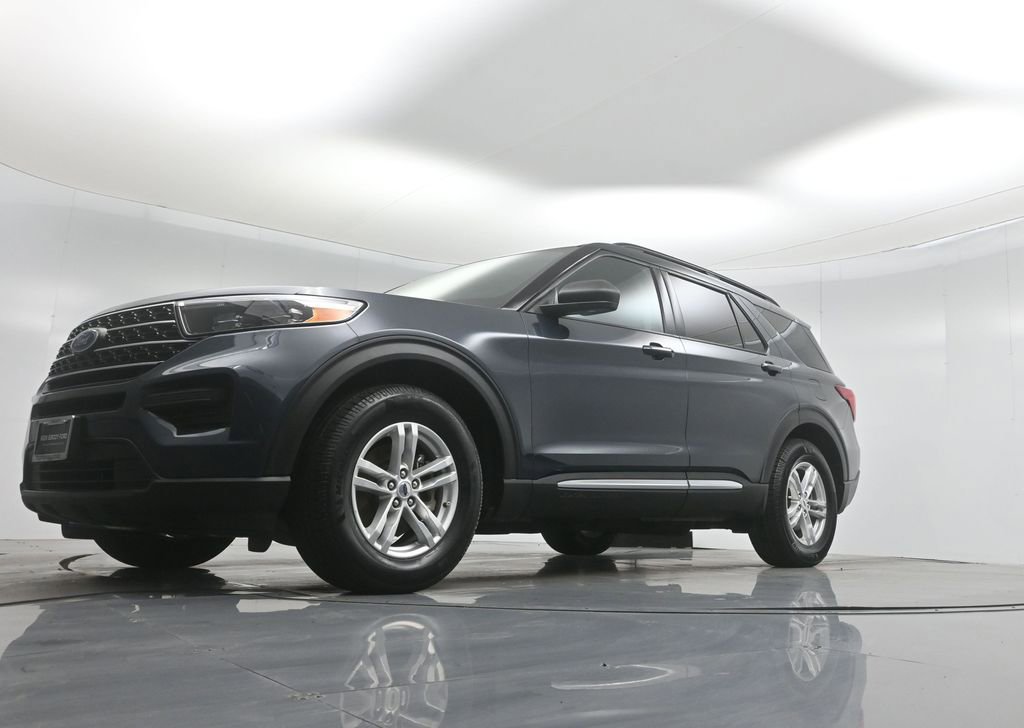 Certified 2022 Ford Explorer XLT image 47