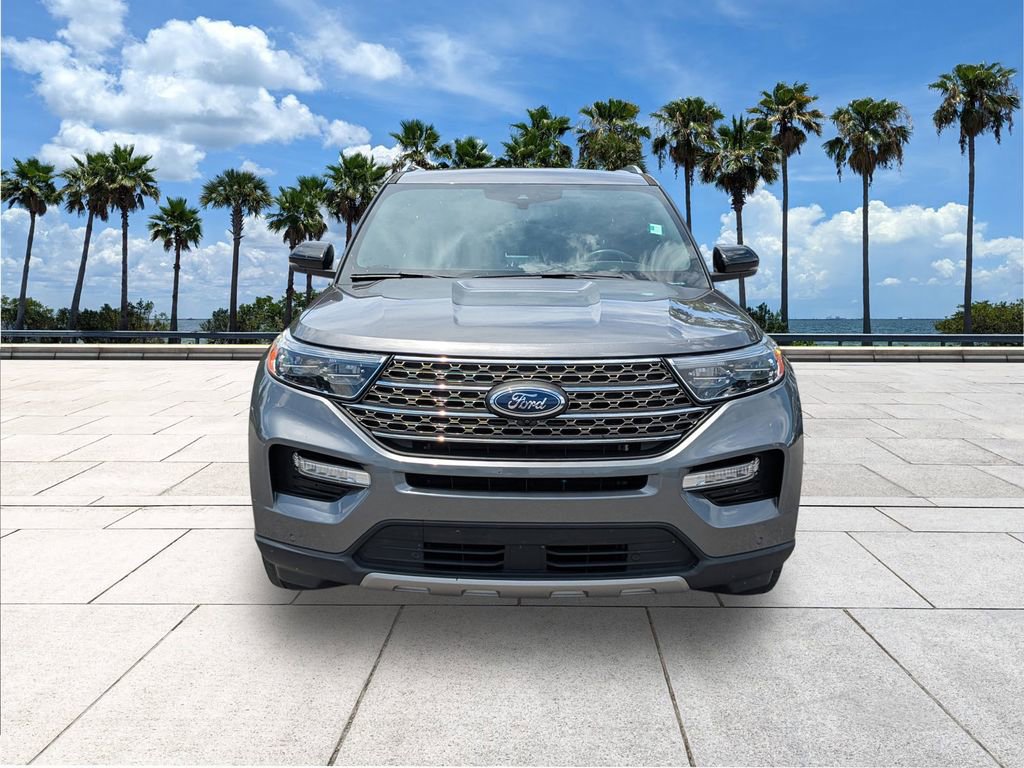Certified 2024 Ford Explorer King Ranch w/ Technology Package RWD image 2