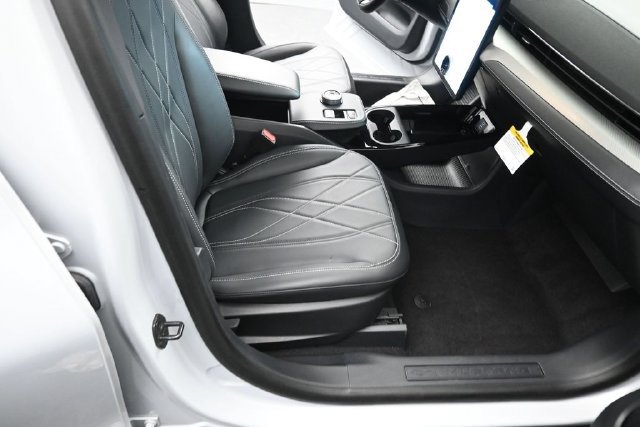Certified 2023 Ford Mustang Mach-E Select AWD/4WD image 26
