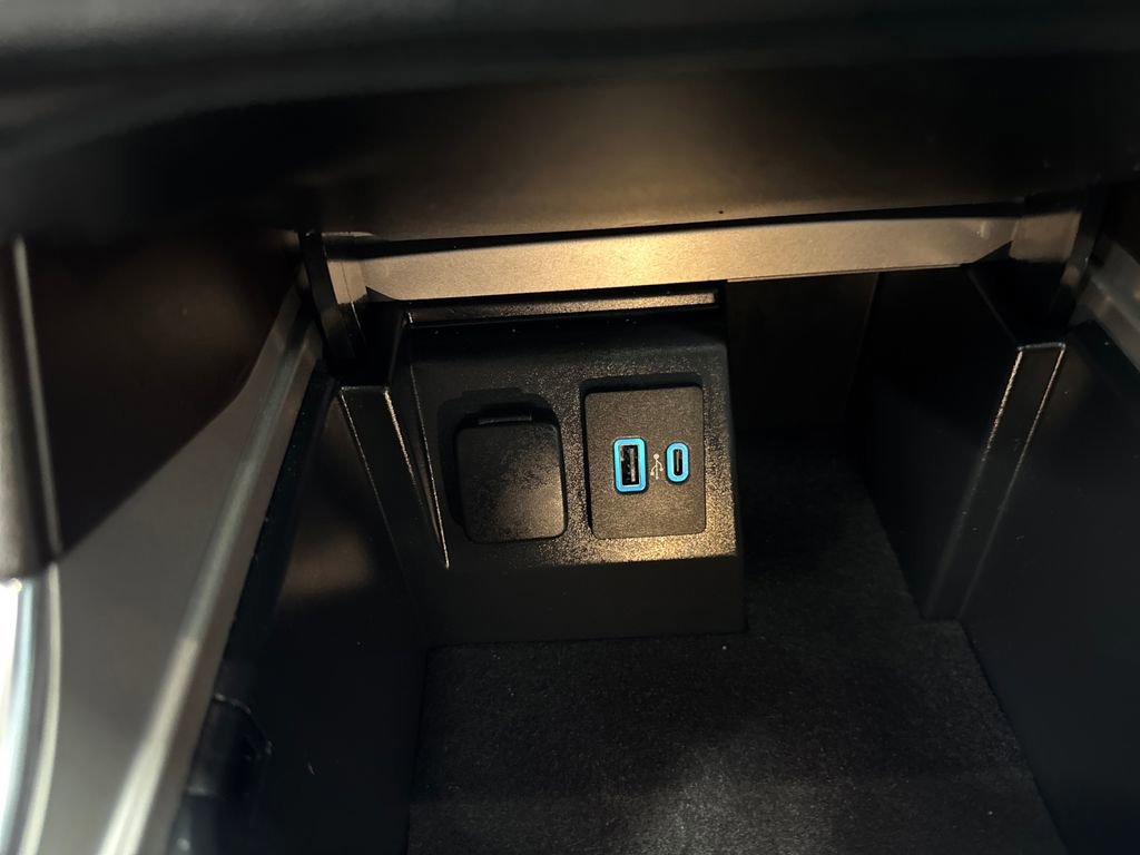 Certified 2023 Ford Explorer King Ranch w/ Technology Package image 39