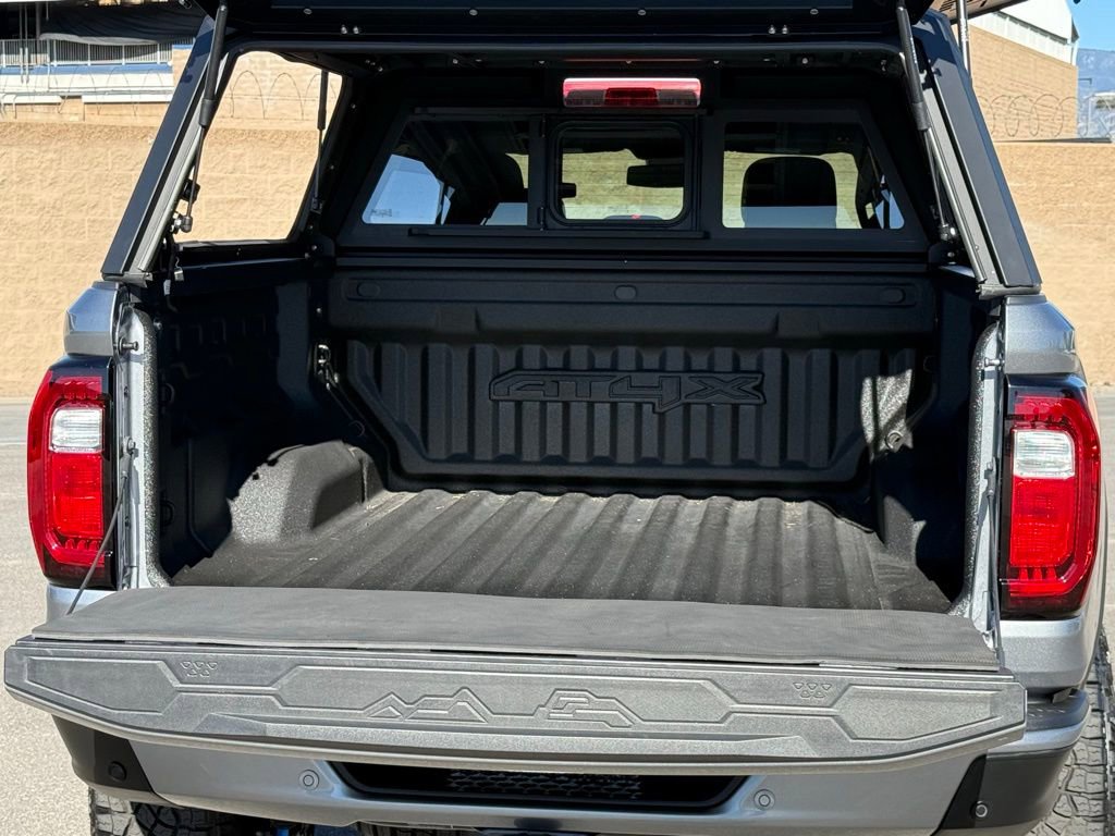 Used 2024 GMC Canyon AT4X image 18