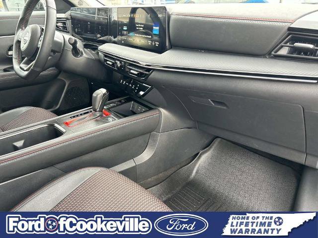 Used 2025 Nissan Kicks SR image 19