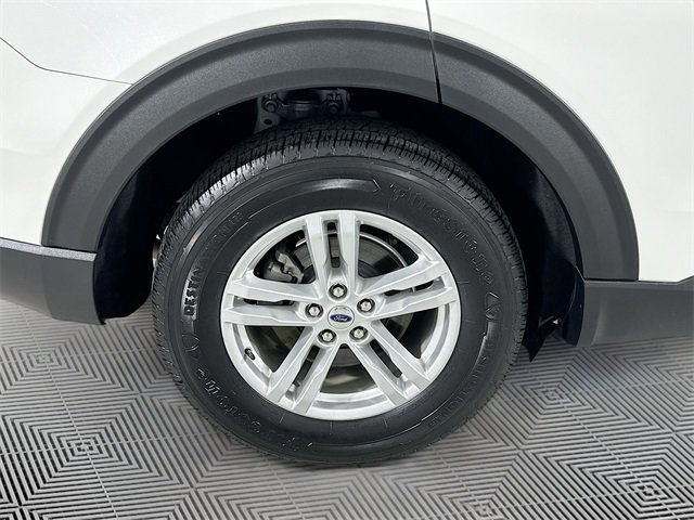 Certified 2023 Ford Explorer XLT w/ Class IV Trailer Tow Package image 24