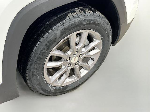 Used 2024 GMC Terrain SLT image 22