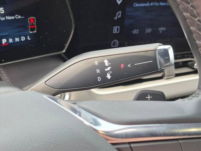 Used 2025 Chevrolet Equinox LT w/ Safety and Technology Package FWD image 15