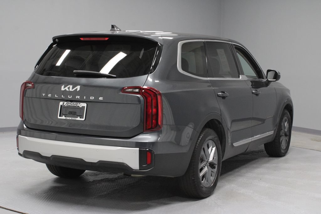 Used 2024 Kia Telluride LX FWD image 10