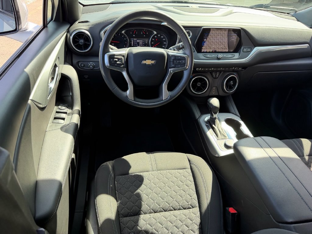 Used 2021 Chevrolet Blazer LT FWD image 13