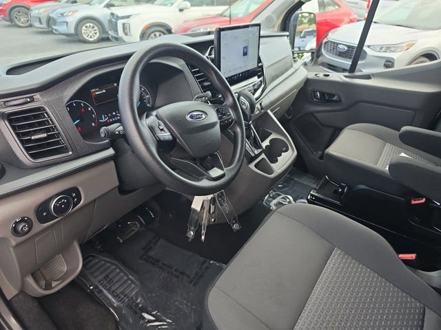 Certified 2025 Ford Transit 350 XLT image 16