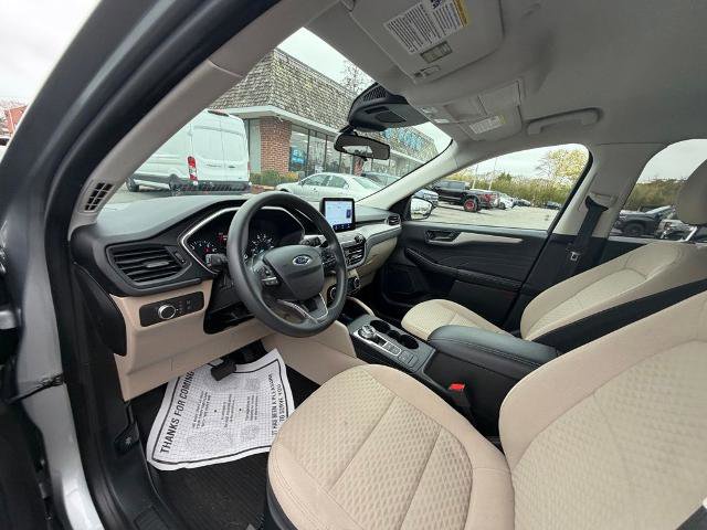 Certified 2022 Ford Escape SE AWD/4WD image 14