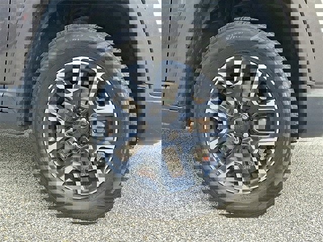 Used 2019 Jeep Compass Trailhawk w/ Cold Weather Group image 19