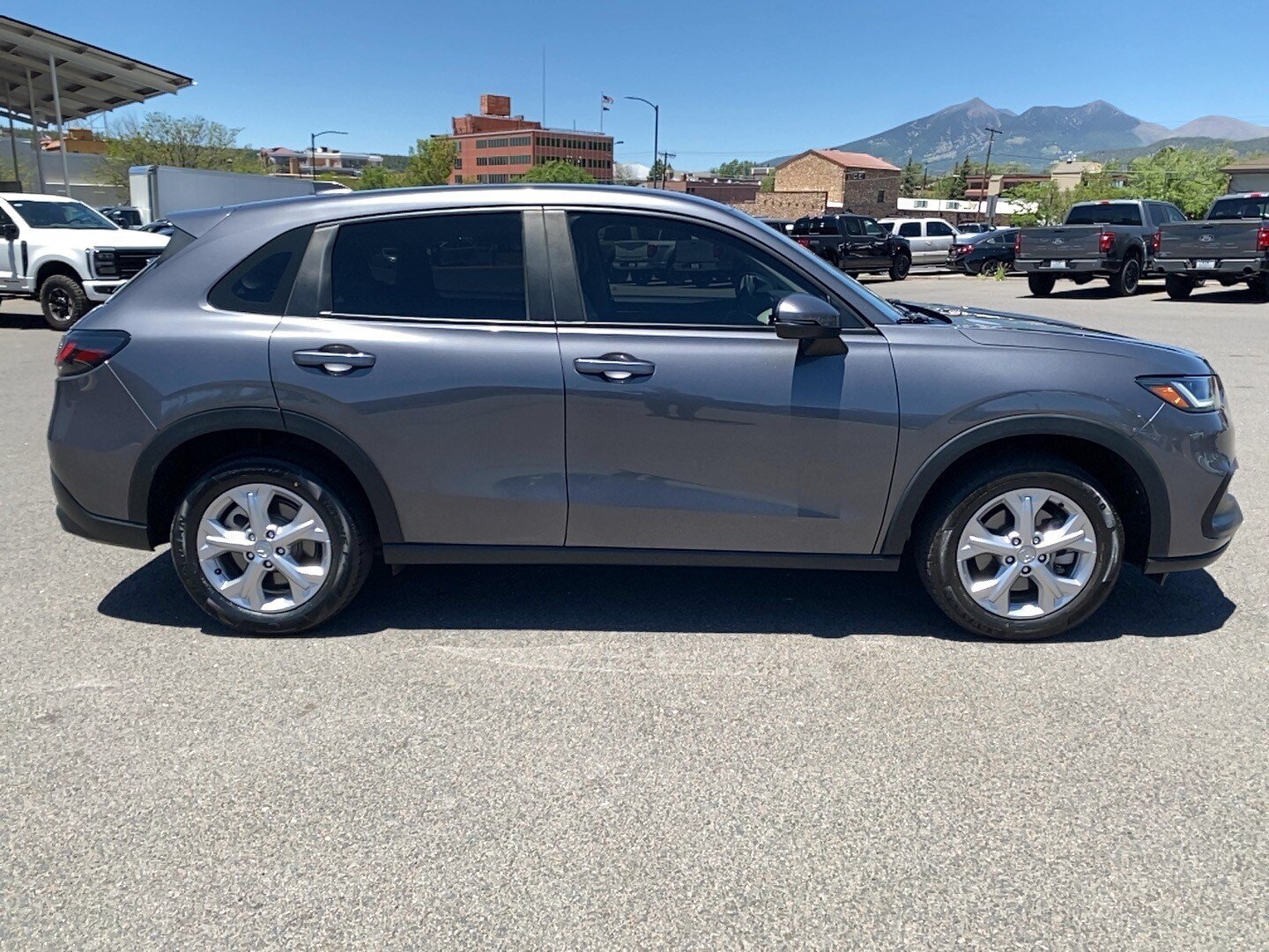 Used 2023 Honda HR-V LX image 4