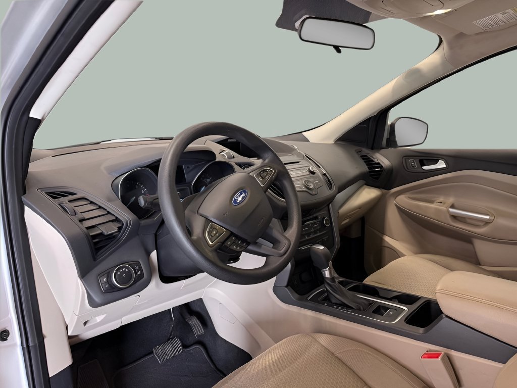Certified 2017 Ford Escape SE FWD image 13