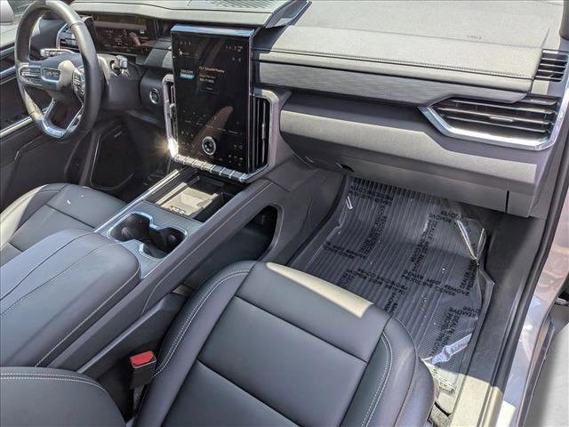 Used 2026 GMC Acadia Elevation w/ Elevation Premium Package AWD/4WD image 21