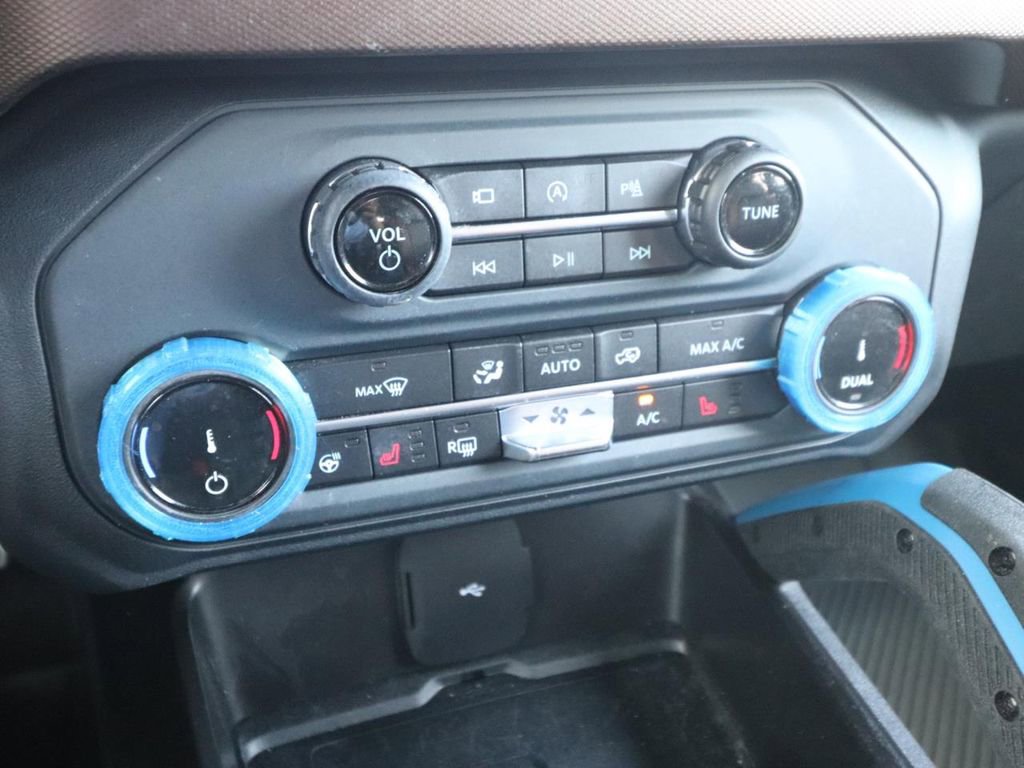 Certified 2022 Ford Bronco Outer Banks AWD/4WD image 22