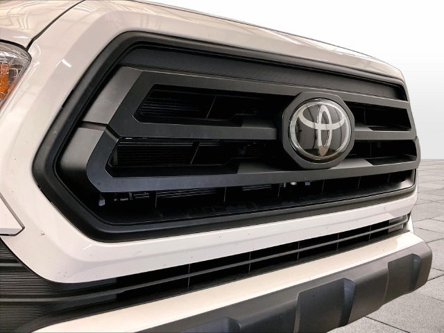 Used 2022 Toyota Tacoma SR w/ SR Convenience Package AWD/4WD image 29