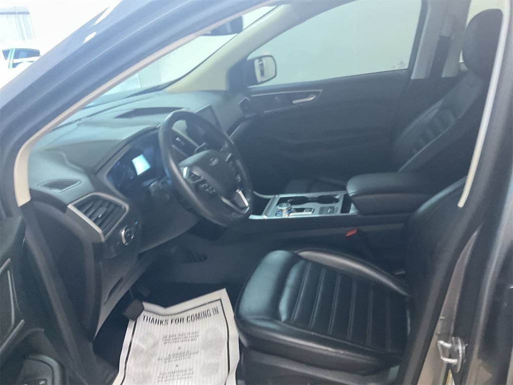 Certified 2022 Ford Edge SEL AWD/4WD image 5