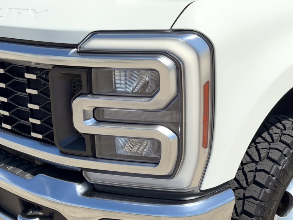 Certified 2024 Ford F350 Lariat w/ Lariat Ultimate Package AWD/4WD image 12