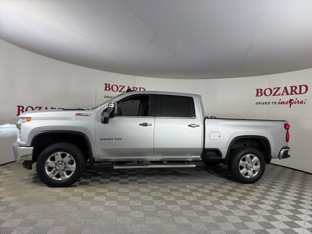 Used 2022 Chevrolet Silverado 3500 LTZ w/ LTZ Premium Package image 2