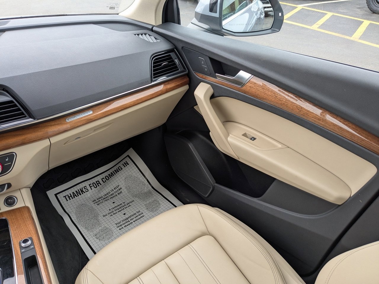 Used 2021 Audi Q5 Premium image 21