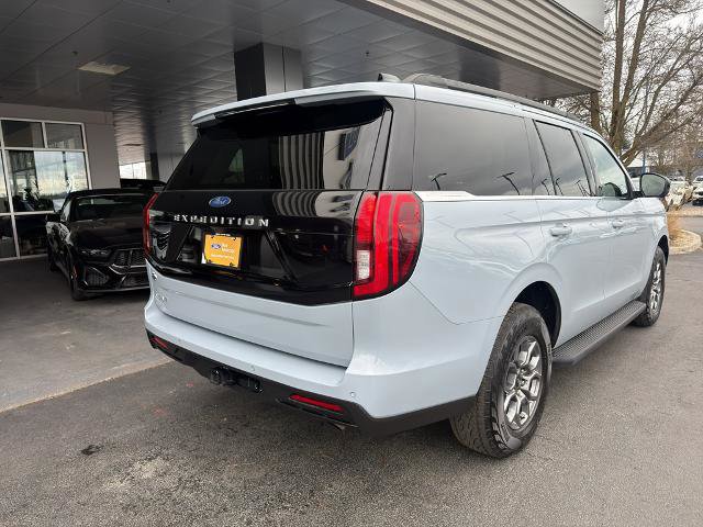Certified 2025 Ford Expedition Active image 4