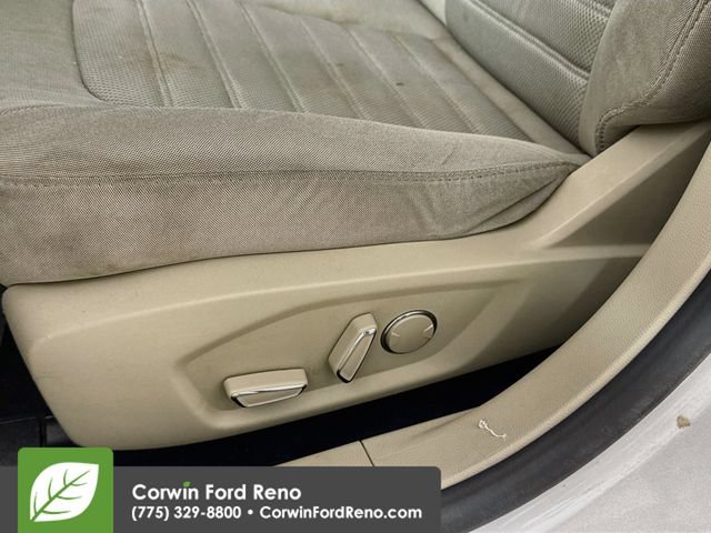 Certified 2019 Ford Fusion SE FWD image 20