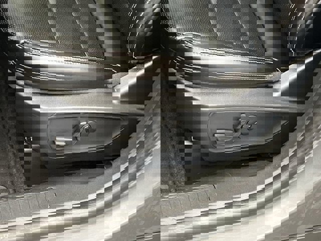 Certified 2024 Ford Escape Platinum image 18