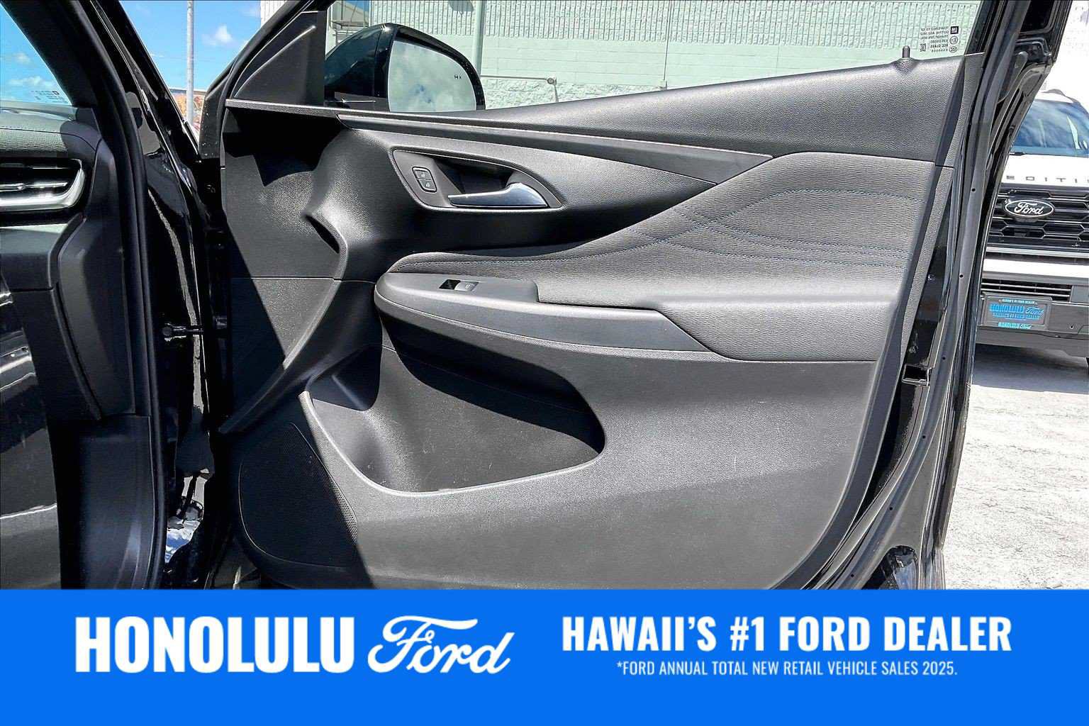Used 2024 Buick Envista Sport Touring w/ Convenience I Package FWD image 28