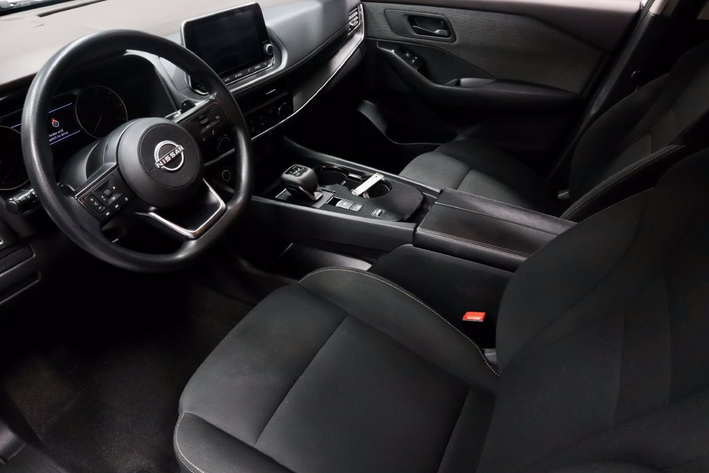 Used 2023 Nissan Rogue S FWD image 23