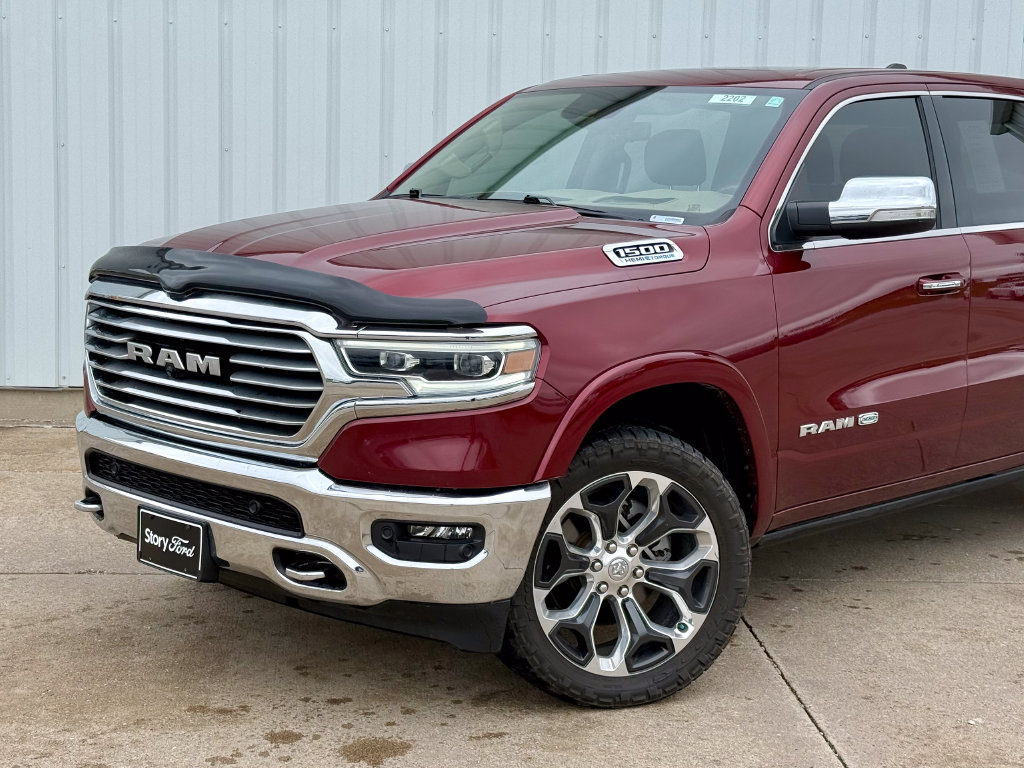 Used 2021 RAM 1500 Limited AWD/4WD image 2