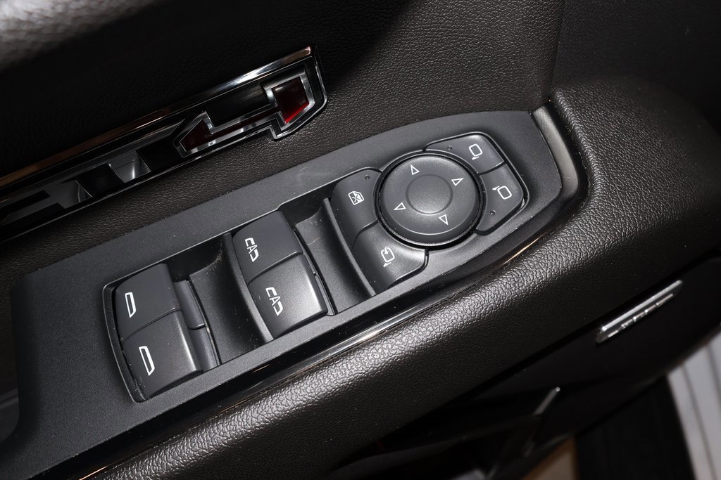 Used 2023 GMC Sierra 1500 AT4 w/ AT4 Preferred Package image 16