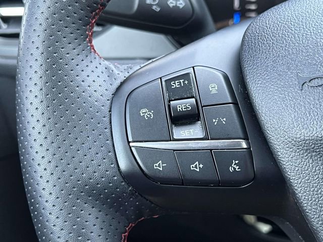 Certified 2024 Ford Escape ST-Line w/ Tech Pack #1 AWD/4WD image 29