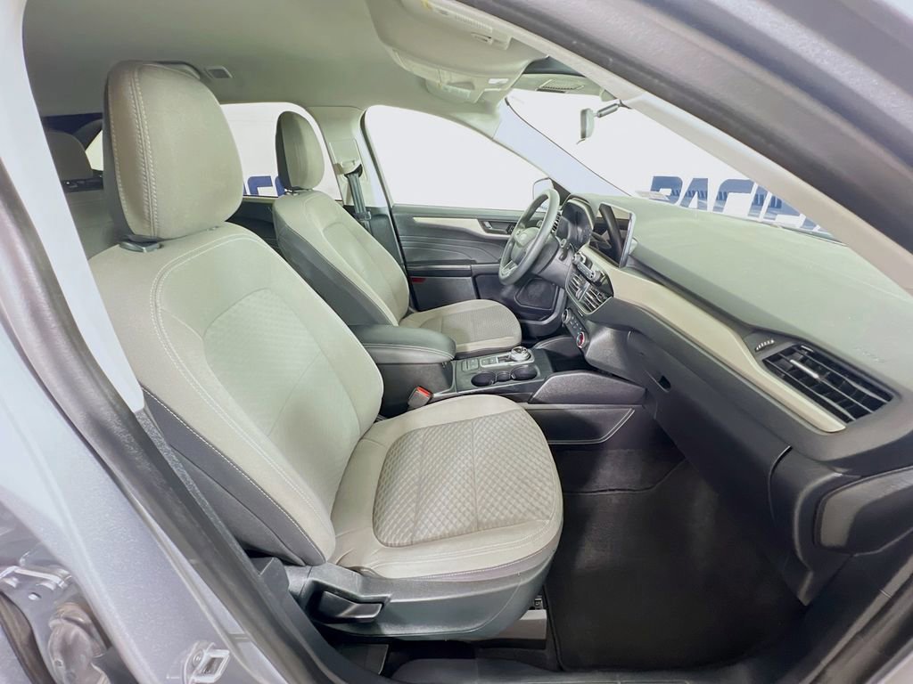 Certified 2022 Ford Escape SE image 30
