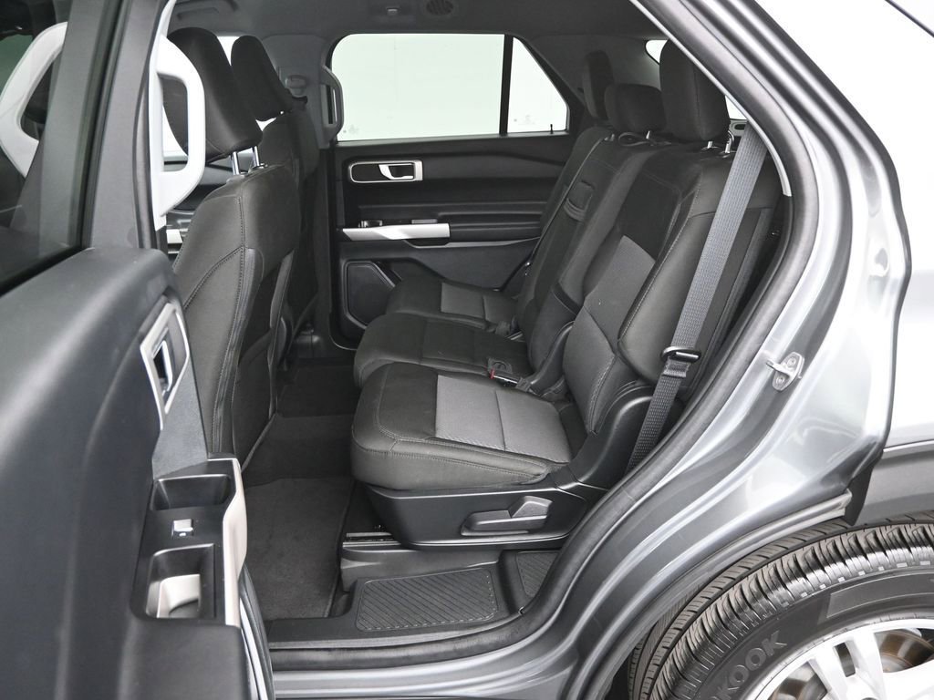 Certified 2023 Ford Explorer XLT image 13