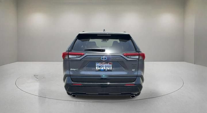 Used 2024 Toyota RAV4 SE w/ Weather & Moonroof Package AWD/4WD image 3